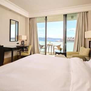 Premium Seaside View Room